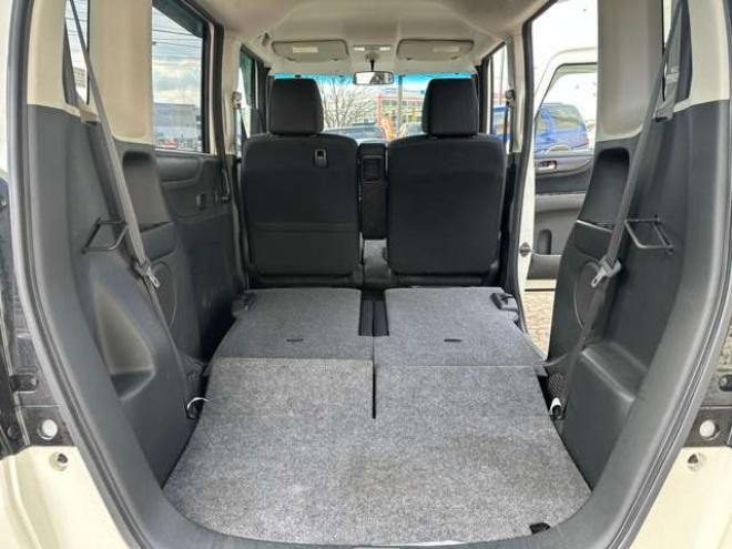 N-BOXカスタムG Lパッケージ 4WD　社外ナビ　左側電動スライドドア　バックカメラ　純正アルミホイール　キーレスエントリー　ABS　パワーウィンドウ　パワステ　盗難防止装置 660