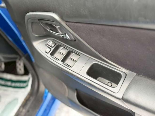 インプレッサSTI 2.0 WRX スペックC リミテッド 4WD　ETC パワーウィンドウ　社外ナビ　社外アルミホイール　ヴォルテックスアンダーカバー　GTウィング　社外フロントバンパー　ルーフエアインテーク 2000