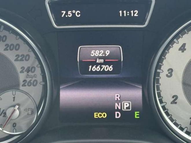 ベンツCLAクラス CLA250 4マチック 4WD　ナビ　TV　バックカメラ　アルミホイール　ディスチャージドランプ　電動シート　パワステ　パワーウィンドウ　キーレス　ETC　シートヒーター　横滑り防止装置　アイドリングストップ　クルーズコントロール 正規輸入車 2000