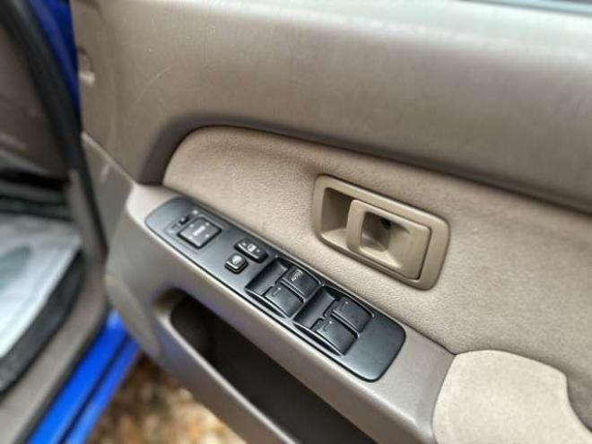 ハイラックスサーフ2.7 SSR-X パッケージオプションA 4WD　ナローボディ　リフトアップ　グリル　グッドリッチAW　パワステ　パワーウィンドウ　ABS　キーレス 2700