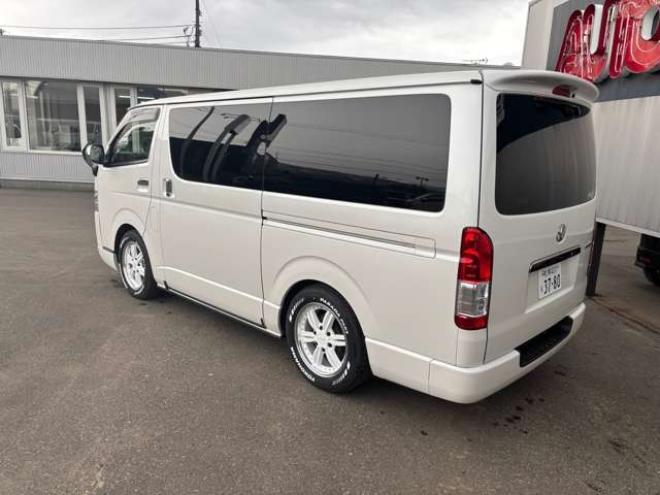 レジアスエース2.8 スーパーGL ダークプライムII ロングボディ ディーゼルターボ 4WD　415COBRA　クリーンルック3フロントスポイラー　ステージ2ルーフスポイラー　バッドラッカーIII17インチAW　ヨコハマPARADA215/60R17　両側パワースライドドア　ETC 2800