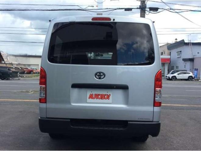 ハイエースバン3.0 スーパーGL ロング ディーゼルターボ 4WD　リアヒーター&クーラー　キーレス　ETC　電動格納ミラー　デュアルエアコン　ベッドキッド　フロントフォグランプ　clarionSDナビ(NXL13)　AUX　Bluetooth　USB　16インチAW 3000