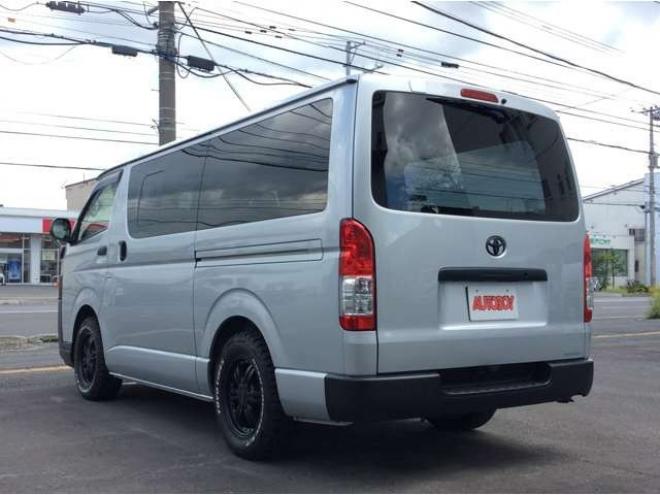 ハイエースバン3.0 スーパーGL ロング ディーゼルターボ 4WD　リアヒーター&クーラー　キーレス　ETC　電動格納ミラー　デュアルエアコン　ベッドキッド　フロントフォグランプ　clarionSDナビ(NXL13)　AUX　Bluetooth　USB　16インチAW 3000