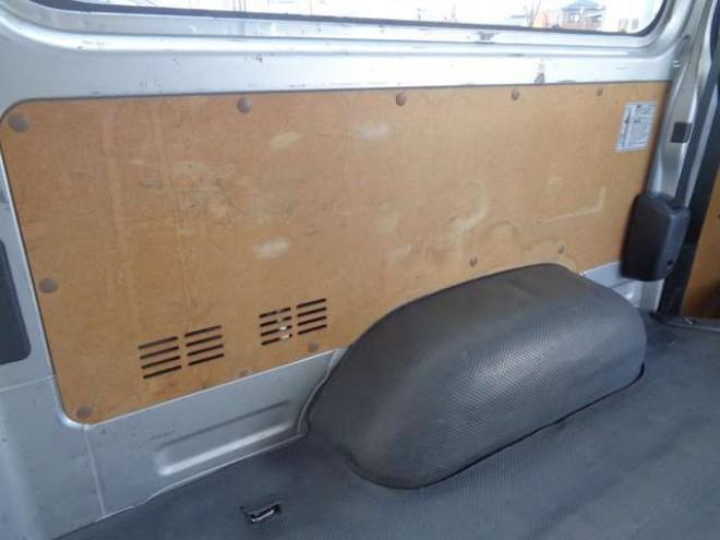 ハイエースバン2.8 DX ロング ディーゼルターボ 4WD　寒冷地仕様　415COBRA　丸目ヘッドライトキット　サファイアフロントリップスポイラー　ENCB16インチアルミ　トーヨーオープンカントリー　リアヒーター　リアエアコン 2800