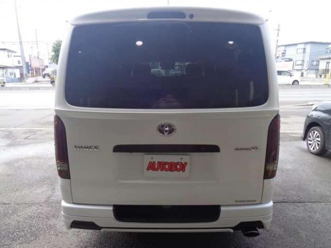 ハイエースバン3.0 スーパーGL ダークプライム ロングボディ ディーゼルターボ 4WD　ワンオーナー　令和6年タイミングベルト交換済　スマートキー　　社外ナビ　バックカメラ　フロント・サイドカメラ　バッドラッカー17インチアルミホイール　バッドフェイスボンネット 3000