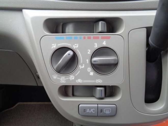 ミライース L　FF　キーレス　純正CDオーディオ 2WD 660