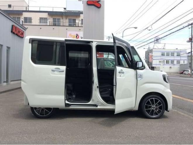 ピクシスメガL SAIII 4WD　両側パワスラ　スマートキー　純正ナビ 660