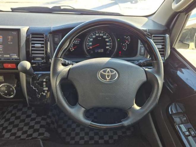 ハイエース2.7 GL ロング ミドルルーフ 4WD　寒冷地仕様　パワスラ　リアヒーター&クーラー　キーレス　アルパイン8インチメモリナビ　フルセグTV　Bluetooth　CD/DVD　フリップダウンモニター　バックカメラ　ドライブレコーダー　ETC　エンジンスターター 2700