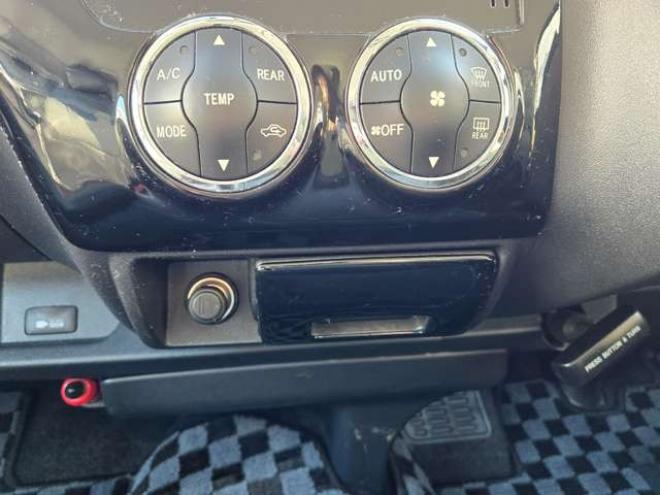 ハイエース2.7 GL ロング ミドルルーフ 4WD　寒冷地仕様　パワスラ　リアヒーター&クーラー　キーレス　アルパイン8インチメモリナビ　フルセグTV　Bluetooth　CD/DVD　フリップダウンモニター　バックカメラ　ドライブレコーダー　ETC　エンジンスターター 2700