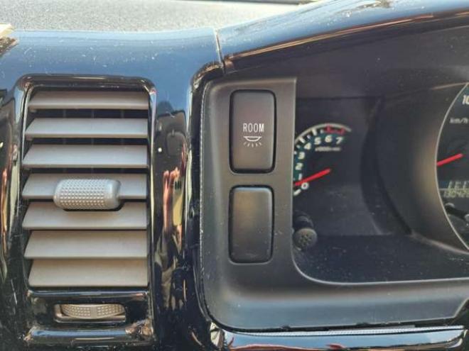 ハイエース2.7 GL ロング ミドルルーフ 4WD　寒冷地仕様　パワスラ　リアヒーター&クーラー　キーレス　アルパイン8インチメモリナビ　フルセグTV　Bluetooth　CD/DVD　フリップダウンモニター　バックカメラ　ドライブレコーダー　ETC　エンジンスターター 2700