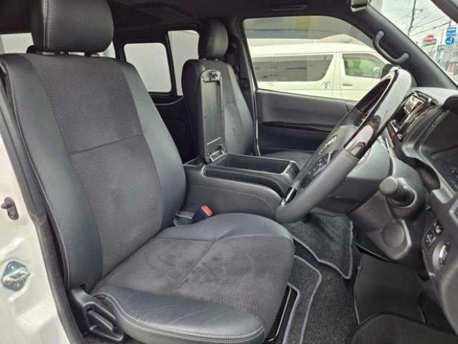 ハイエースバン2.8 スーパーGL ダークプライムII ロングボディ ディーゼルターボ 4WD　ESSEXバージョン　FスポイラーVer3&サイドライナー&リアライナー　ESSEX　ENCD17インチAW　ヨコハマPARADA17インチ　ESSEX3Dフロアマット　ハーフレザーシート　プッシュスタート　スマートキー　リアヒーター 2800