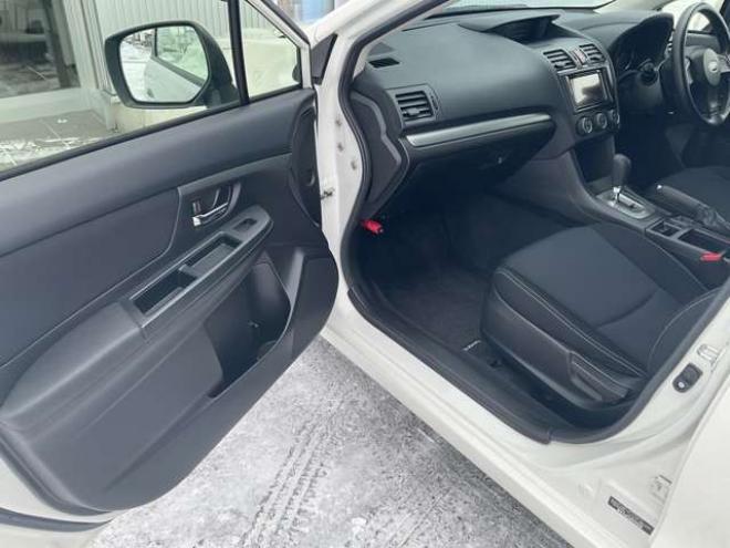 インプレッサスポーツ 1.6 i-L 4WD　バックカメラ　ETC　前後ドラレコ　エンジンスターター　カロッツェリア製ディスプレイオーディオ　Bluetooth　フォグランプ 1600