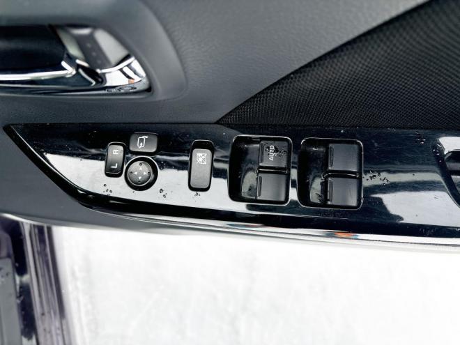 ワゴンR660スティングレーX 4WD　ローンが不安な方＜優遇ローン＞　1年保証　プッシュスタート　HID 