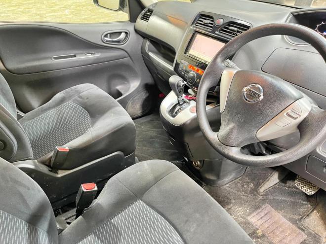 セレナ20X 4WD 5年保証 スマキー 両側パワスラ ナビTV Bカメ ETC 夏冬タイヤ 寒冷地仕様 禁煙 車検整備2年付