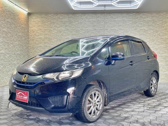 フィット13G Fパッケージ 4WD 5年保証 スマキー 寒冷地仕様 禁煙 車検整備2年付 修復歴無