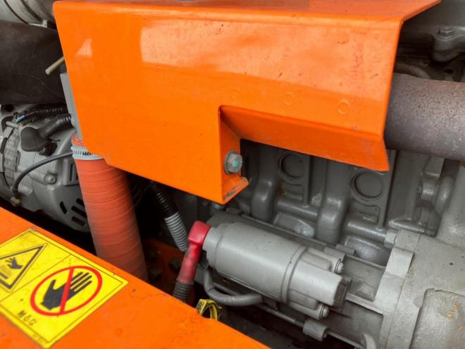 バックホー日立　中古　バックホー　ZX70-3　建機