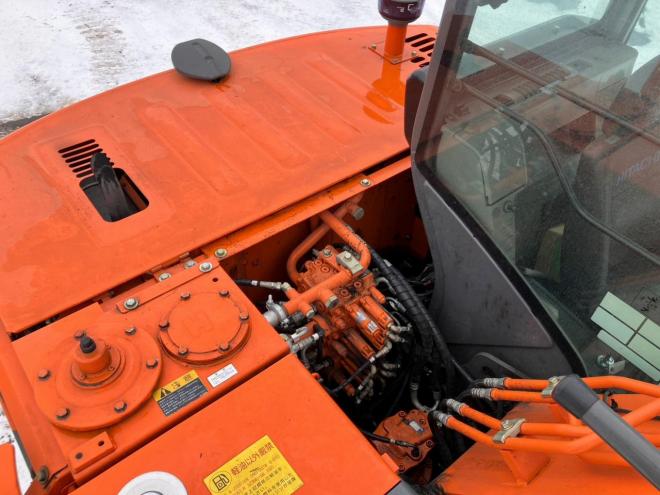 バックホー日立　中古　バックホー　ZX70-3　建機