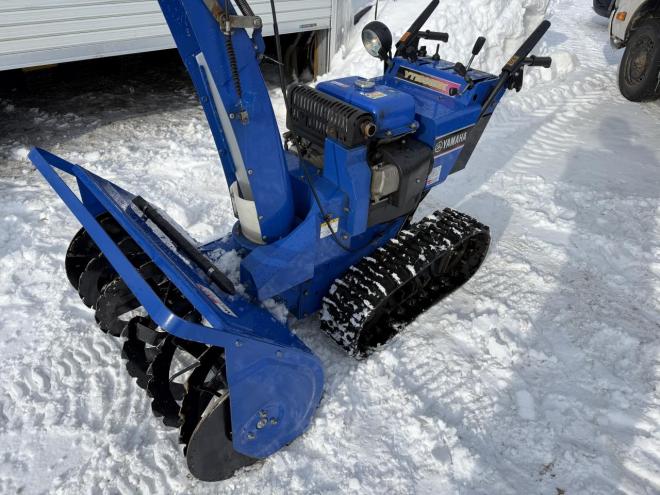 除雪機ヤマハ YT1390EX 13馬力 雪飛び抜群 