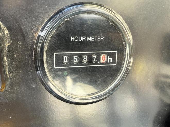 除雪機極上品！僅か587アワー タカキタ SSB3011 スノーエース 30馬力 ディーゼル大型