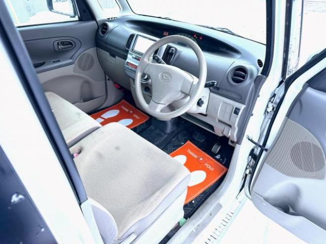 タントX 4WD タイミングチェーン　楽ナビ　テレビ　スマートキー　ABS 片側スライドドア 4WD 660 5Dr