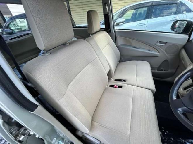 ムーヴカスタム X リミテッド 4WD　ナビ　バックモニター 660