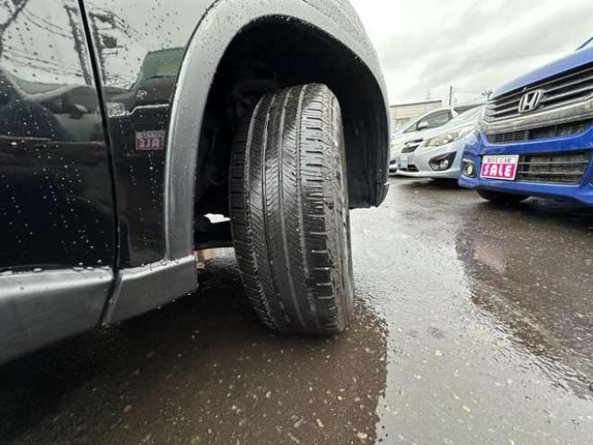 エクストレイル2.0 20X 4WD　社外ディスプレイオーディオ　前後シートヒーター　4WD切り替スイッチ　　横滑り防止装置　ETC　ヒルディセントコントロール　社外アルミホイール夏 2000