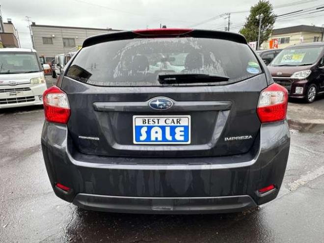 インプレッサスポーツ 1.6 i-L 4WD　アイドリングストップ　フォグランプ　横滑り防止装置　社外CDオーディオ　純正アルミホイール夏　社外アルミホイール冬 1600