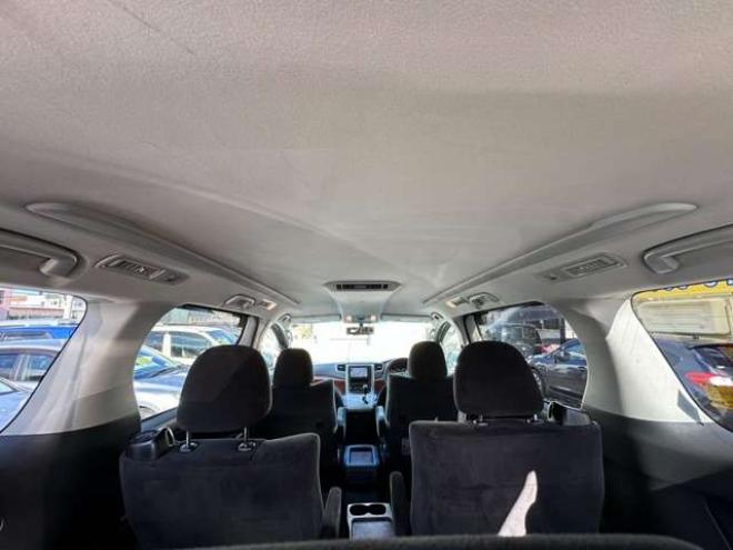 ヴェルファイア2.4 Z プラチナセレクションII 4WD　HDDナビ　ワンセグ　両側パワースライドドア　パワーバックドア　コーナーセンサー　横滑り防止装置　ビルトインETC 社外アルミホイール夏　バックモニター　社外エンジンスターター　プッシュスタート 2400