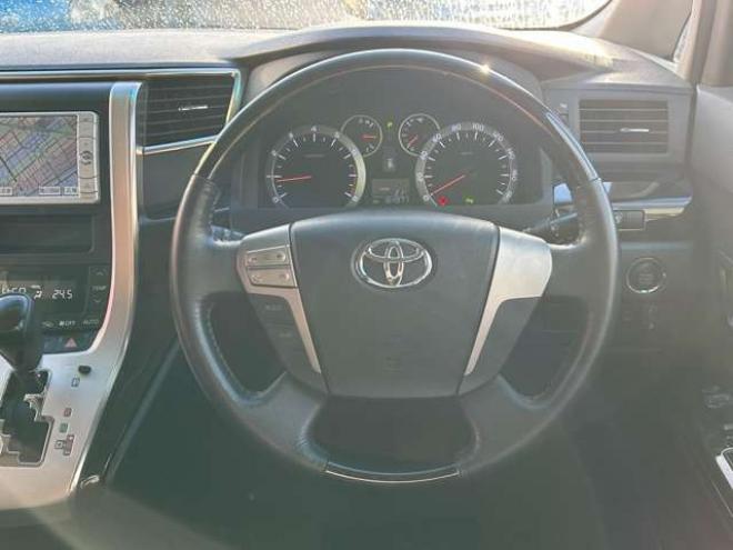 ヴェルファイア2.4 Z プラチナセレクションII タイプゴールド 4WD　両側パワースライドドア　ナビ　ワンセグ　プッシュスタート　横滑り防止装置　コーナーセンサー　パワーバックドア　純正18インチアルミホイール夏　社外アルミホイール冬　バックモニター 2400