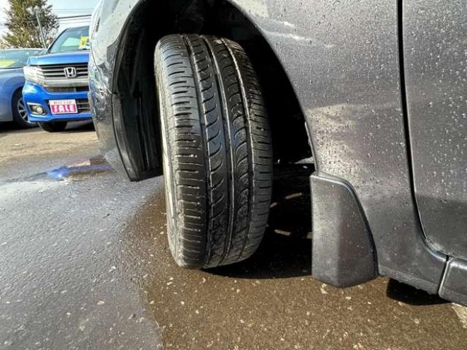 インプレッサスポーツ 2.0 i アイサイト 4WD　プッシュスタート　アイドリングトップ　横滑り防止　ETC　レーンキープアシスト　衝突軽減ブレーキ　コーナーセンサー　純正アルミホイール夏　クルーズコントロール 2000