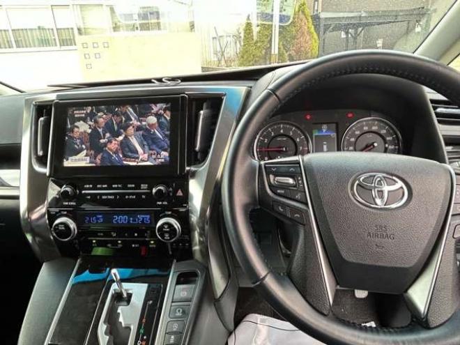 アルファード2.5 S 4WD　電動スライドドアフリップダウンモニター 2500