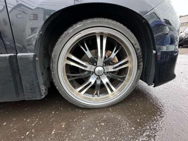 ヴェルファイア2.4 Z 4WD　HDDナビ　Bluetooth　地デジ　両側パワースライドドア　フリップダウンモンター　プッシュスタート　横滑り防止装置　コーナーセンサー　ETC　　社外アルミホイール夏　バックモニター 2400