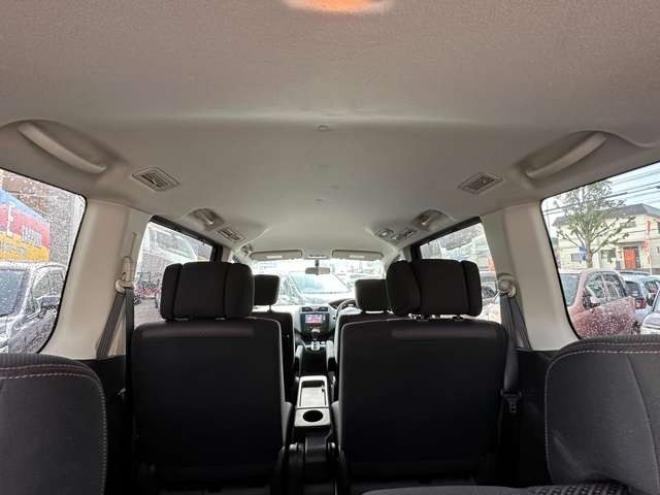 セレナ2.0 ハイウェイスター Vセレクション 4WD　両側ワンタッチオートスライドドア　ETC 2000