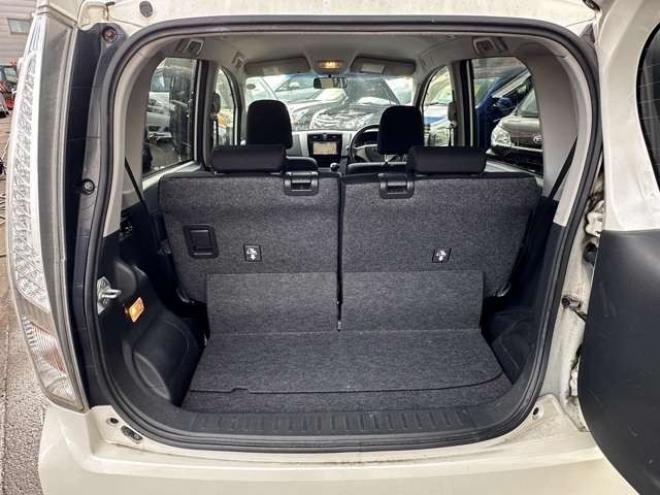 ステラカスタムR スマートアシスト 4WD　社外ナビ　地デジ　エコアイドル　プッシュスタート　横滑り防止装置　衝突軽減ブレーキ　社外アルミホイール夏 660