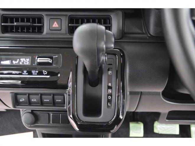 クロスビー1.2 ハイブリッド MX 4WD　ハイブリッド4WDセーフティサポート搭載アダプティブクルーズコントロールハイビームアシストLEDライト横滑り防止装置アイドリングストップシートヒーター 登録済未使用車 1200