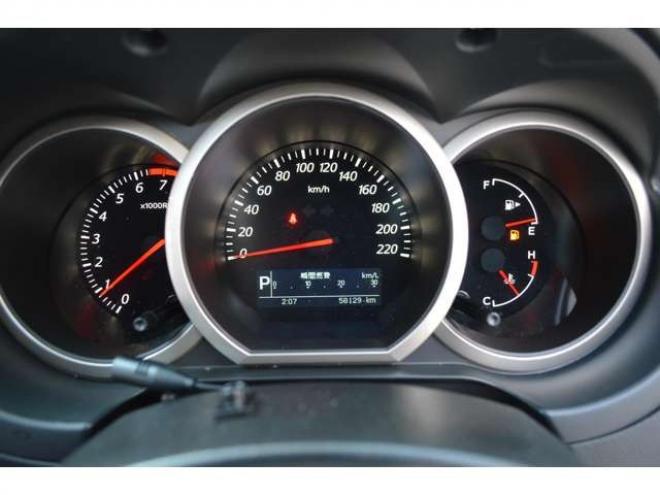 エスクード2.4 ランドブリーズ 4WD　ワンオーナー特別仕様車4WD横滑り防止装置クルーズコントロールSDナビTVバックカメラHIDライト電動ガラスサンルーフクルーズコントロール 2400