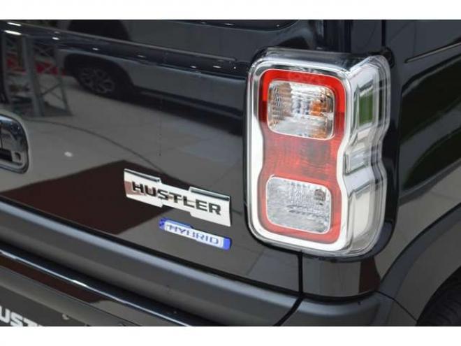 ハスラーハイブリッド Xターボ 4WD　ハイブリッド4WDターボセーフティサポート搭載アイドリングストップパドルシフトハイビームアシストLEDライトアダプティブクルーズコントロール 登録済未使用車 660