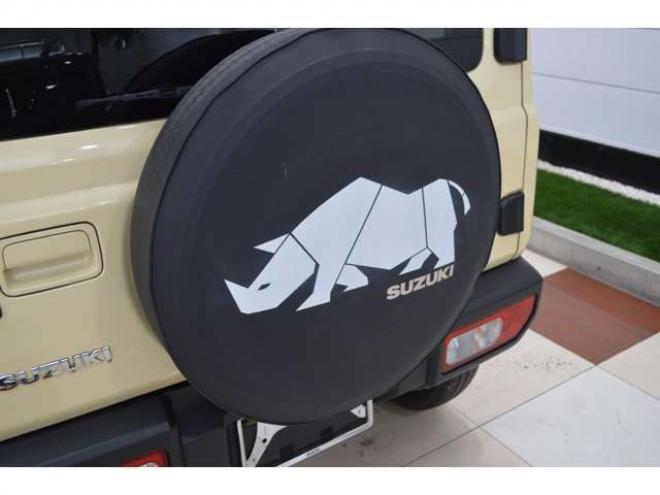 ジムニーXC 4WD　ワンオーナーセーフティサポート搭載4WDターボデュアルセンサーブレーキサポート誤発信抑制機能SDナビTVクルーズコントロールLEDライトETC 660