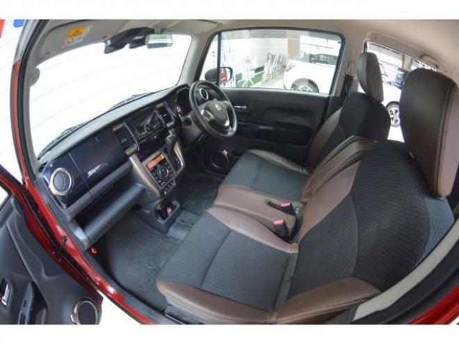 ハスラーJスタイルIIIターボ 4WD　1オーナー特別仕様車Sエネチャージ4WDターボセーフティサポート搭載アイドリングストップ横滑り防止装置パドルシフトLEDライトクルーズコントロールハーフレザーシート 660