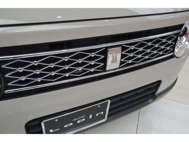 ラパンX 4WD　ワンオーナー車4WDセーフティサポート搭載アイドリングストップ横滑り防止装置デュアルセンサーブレーキサポート後退時ブレーキサポートハイビームアシストLEDライト 660