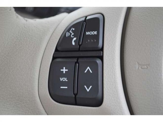 ラパンX 4WD　ワンオーナー車4WDセーフティサポート搭載アイドリングストップ横滑り防止装置デュアルセンサーブレーキサポート後退時ブレーキサポートハイビームアシストLEDライト 660