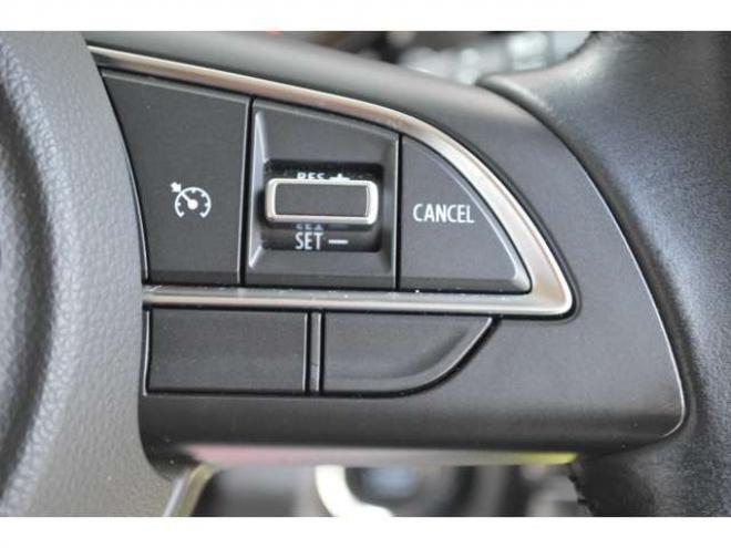 ジムニーXC 4WD　ワンオーナー車セーフティサポート搭載4WDターボ純正ディスプレイオーディオバックカメラLEDライトクルーズコントロールデュアルセンサーブレーキサポート誤発信抑制機能 660