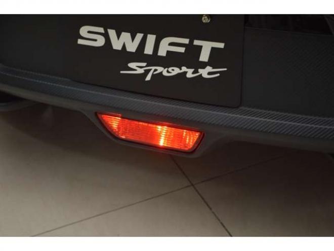 スイフトスポーツ 1.4 セーフティパッケージ装着車　ワンオーナー車セーフティサポート搭載6速マニュアルFFターボ横滑り防止装置デュアルセンサーブレーキサポート誤発信抑制機能アダプティブクルーズコントロールLEDライト 2WD 1400