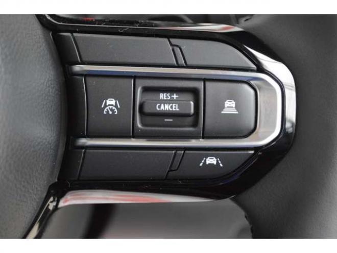 クロスビー1.2 ハイブリッド MZ アップグレードパッケージ装着車 4WD　ハイブリッド4WDセーフティサポート搭載スズキコネクト対応通信機装着車アップグレードパッケージ全方位モニター付9インチナビTVバックカメラアダプティブクルーズコントロールLEDライト 登録済未使用車 1200