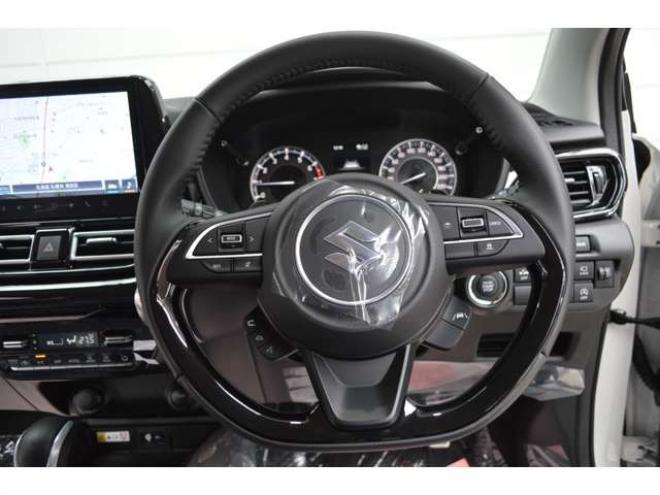 フロンクス1.5 4WD　ハイブリット4WDセーフティサポート搭載4WDスズキコネクト対応通信機装着車アダプティブクルーズコントロール全方位モニター付き9インチナビTVバックカメラハイビームアシストLEDライト 登録済未使用車 1500