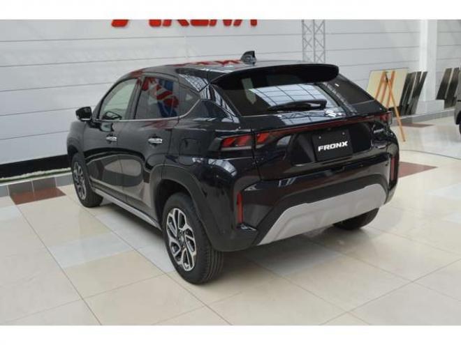 フロンクス1.5 4WD　ワンオーナー車ハイブリット4WDセーフティサポート搭載4WDスズキコネクト対応通信機装着車アダプティブクルーズコントロール全方位モニター付き9インチナビTVバックカメラハイビームアシストLEDライト 1500