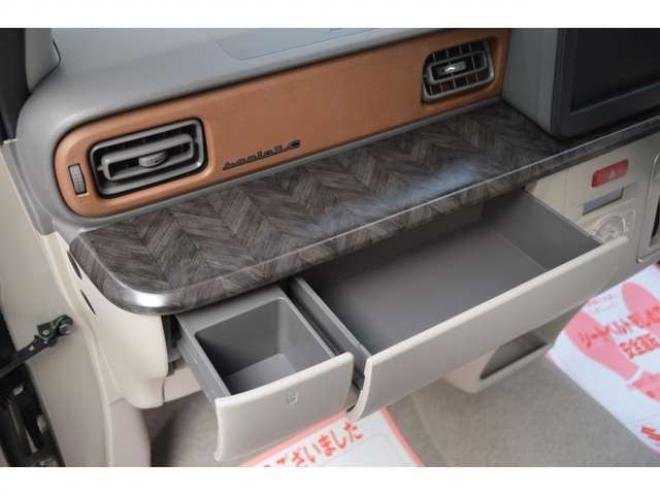 ラパンLC 660 ハイブリッド X 4WD　ハイブリット4WD全方位モニタ用カメラパッケージセーフティサポート搭載スズキコネクト対応機装着車ハイビームアシストLEDライト横滑り防止装置シートヒーター 登録済未使用車 660