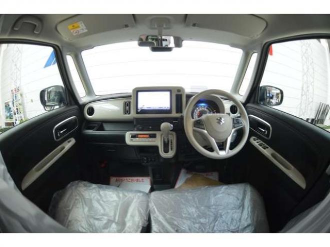 ワゴンRスマイルハイブリッド X 4WD　クリームコーデセーフティサポートスズキコネクト対応9インチ全方位ナビLEDハイブリット4WDセーフティサポート搭載アイドリングストップハイビームアシストLEDライト両側オートスライドドアパーキングセンサー 登録済未使用車 660