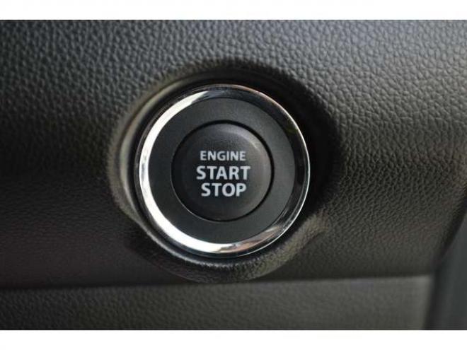 スイフト1.2 XG スズキ セーフティサポート非装着車 4WD　ワンオーナー車4WD横滑り防止装置ABSシートヒータードアミラーヒーターCDスマートキープッシュスタート社外15インチアルミ 1200