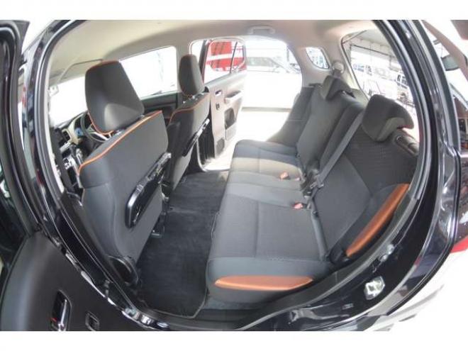 クロスビー1.0 ハイブリッド MZ 4WD　ワンオーナー車ハイブリット4WDターボセーフティサポート搭載パドルシフト横滑り防止装置クルーズコントロールLEDライト純正ディスプレイオーディオ 1000